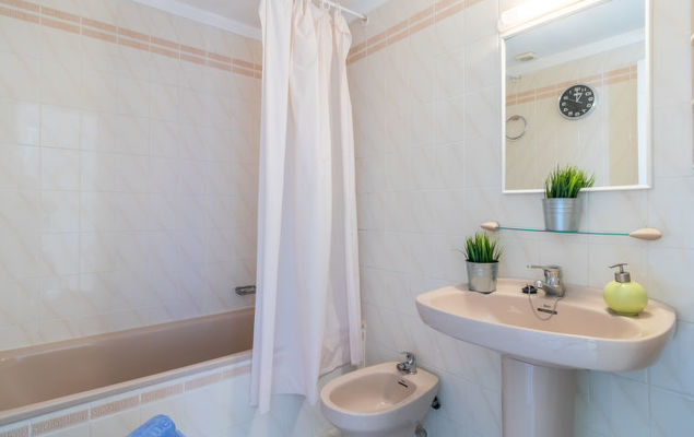 Club Nàutic - Photo 9